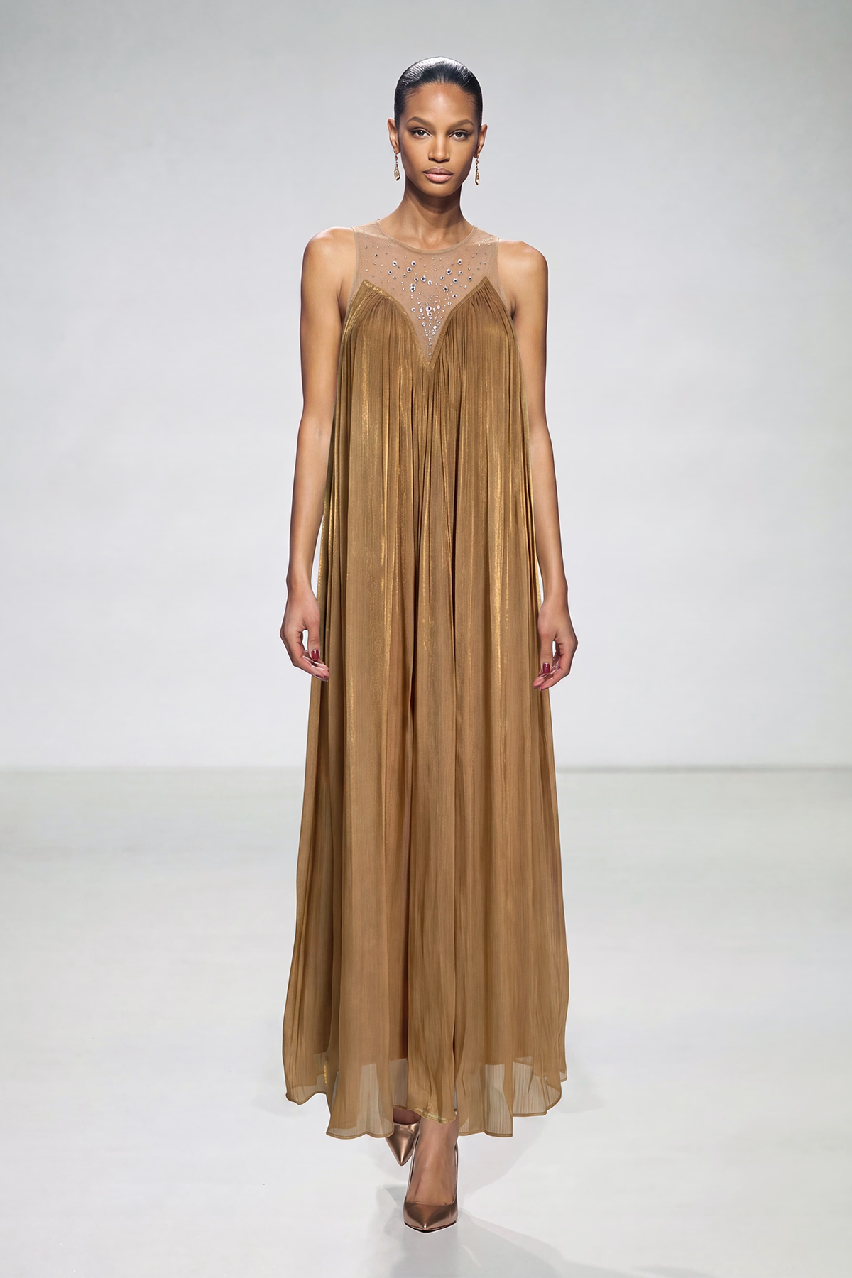 Ivete Sleeveless Crystal Maxi Dress