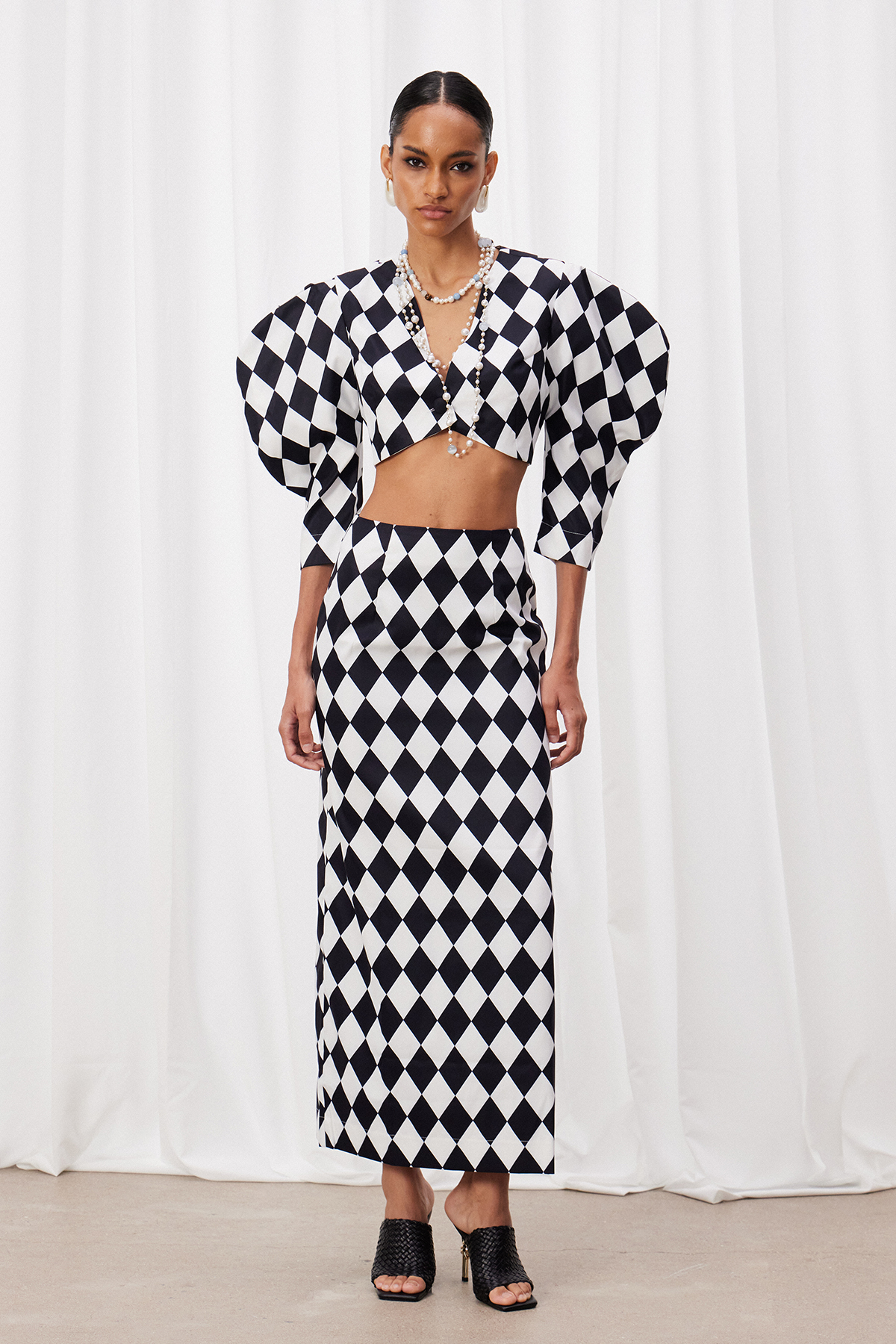 Ivor Diamond Pattern Crop Skirt Set