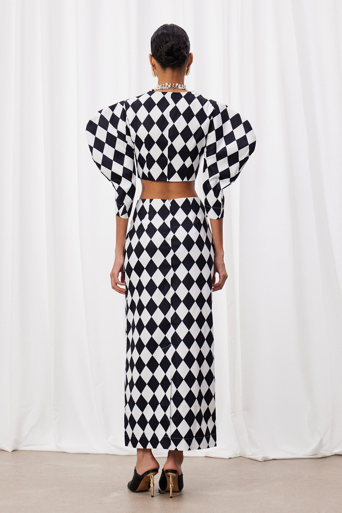 Ivor Diamond Pattern Crop Skirt Set