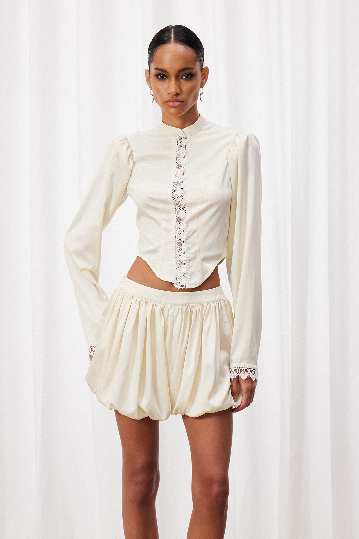 Iwo Satin Bubble Skirt Set