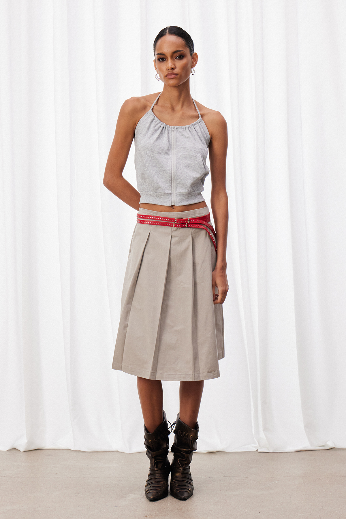 Iya Halter Neck Pleated Skirt Set