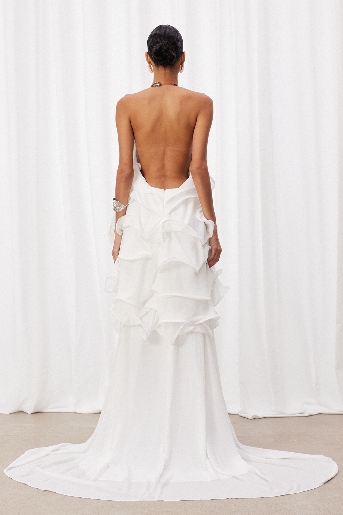 Iyla Halter Neck Ruffle Maxi Dress In White