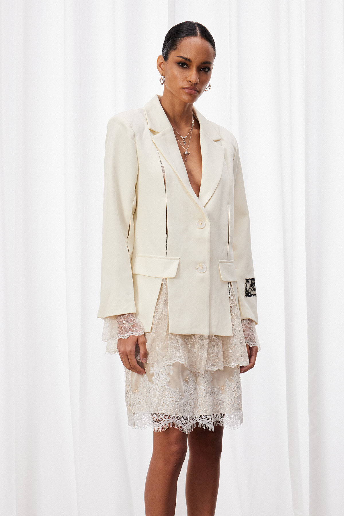 Iyyov Lace Blazer