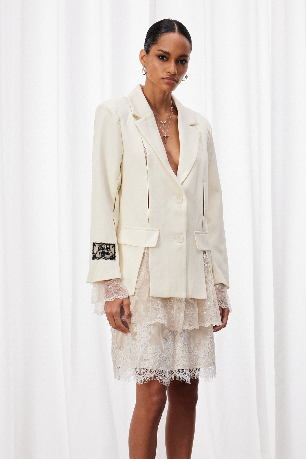 Iyyov Lace Blazer