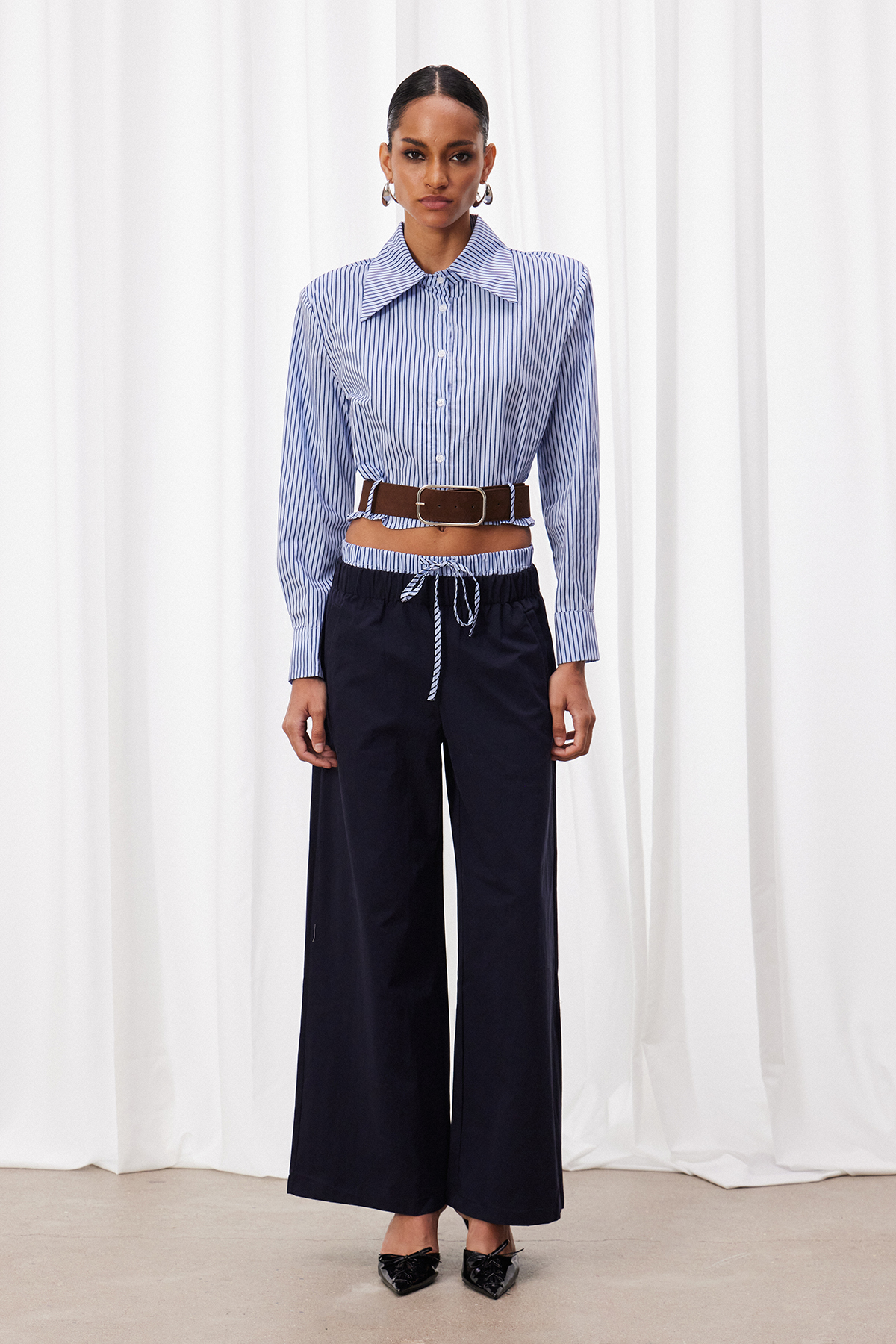Izaskun Crop Stripe Pants Set