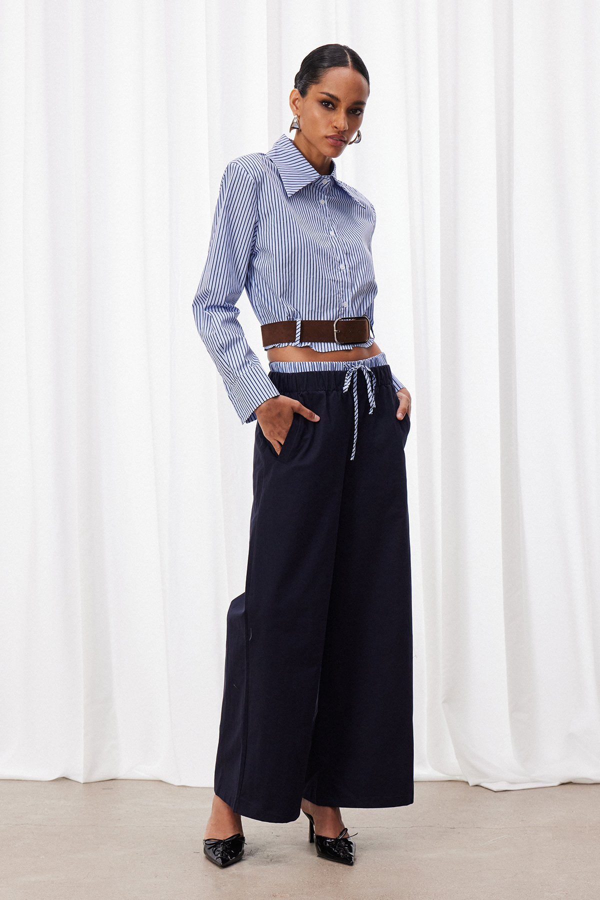 Izaskun Crop Stripe Pants Set