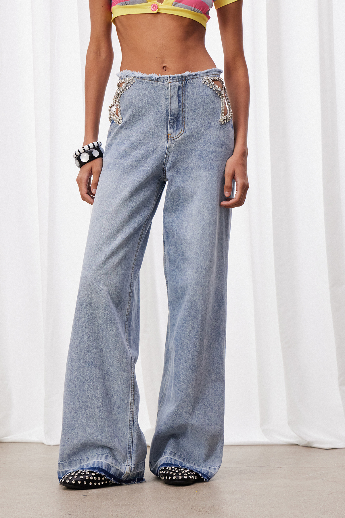 Izdihar Crystal Butterfly Cutout Jeans
