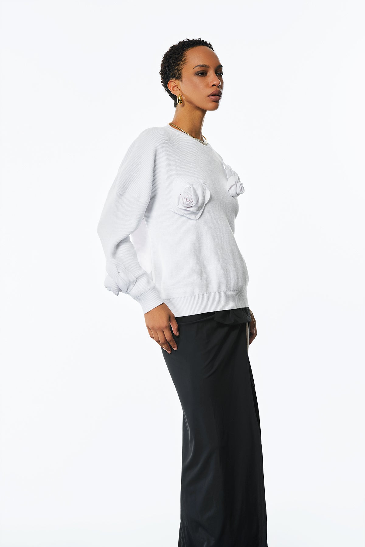 Jasmin Flower Long Sleeve Knit Top In White