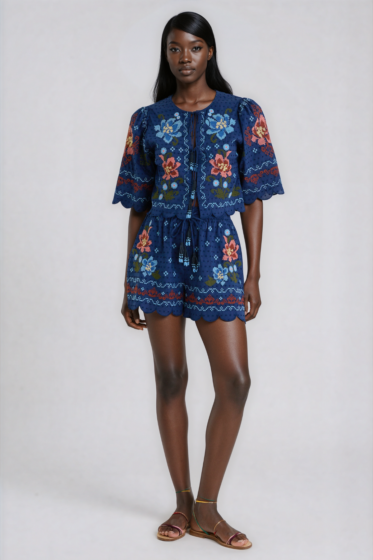Jawahir Tie Up Floral Shorts Set
