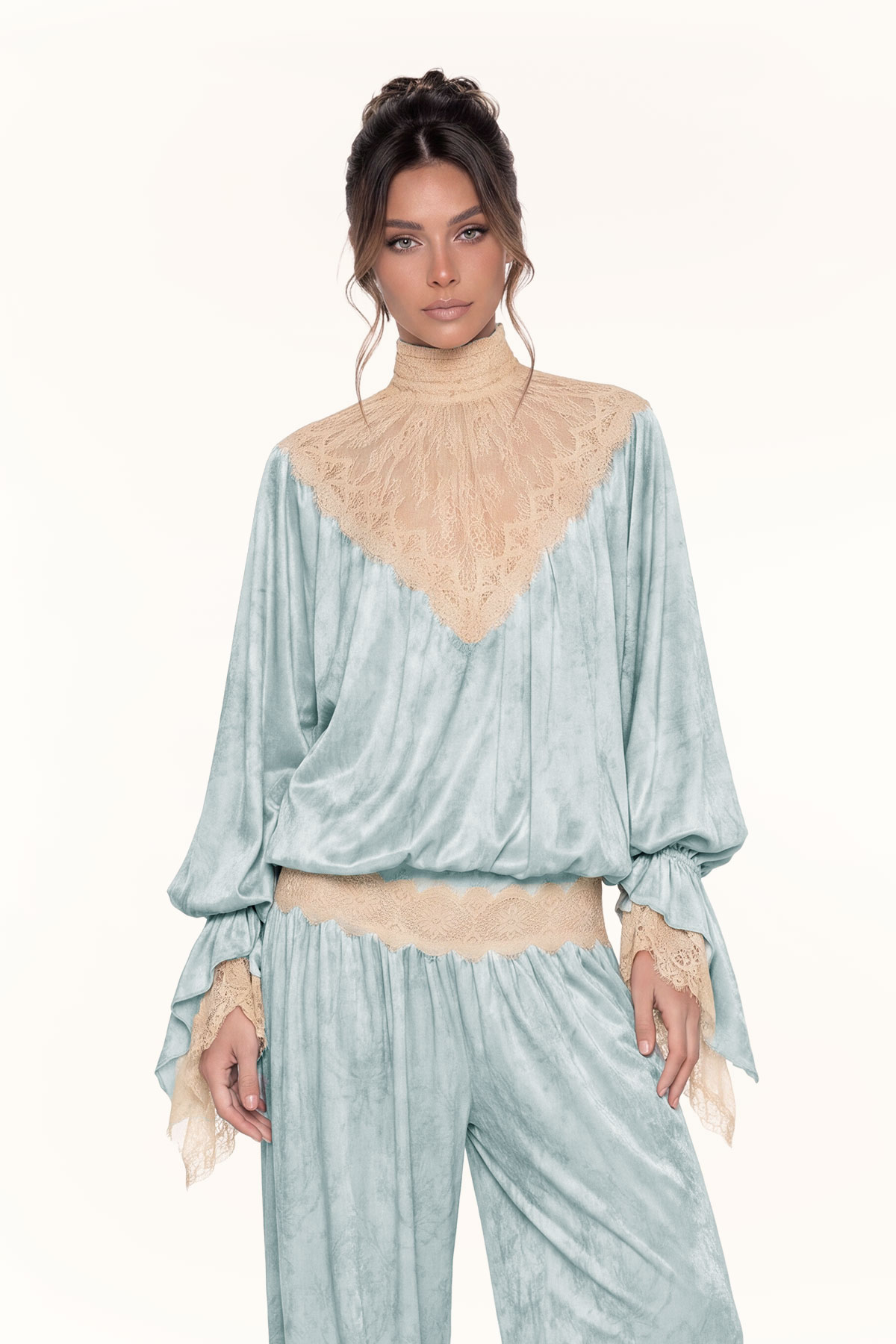 Jelka Balloon Sleeve Lace Pants Set