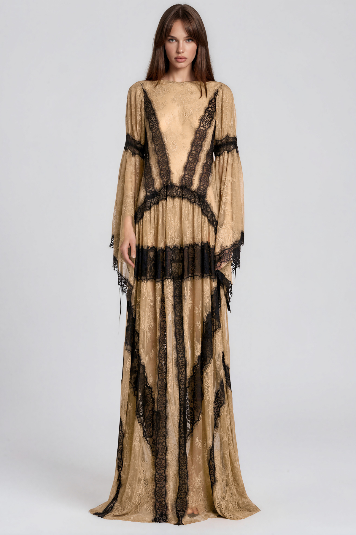 Jelka Round Neck Lace Maxi Dress