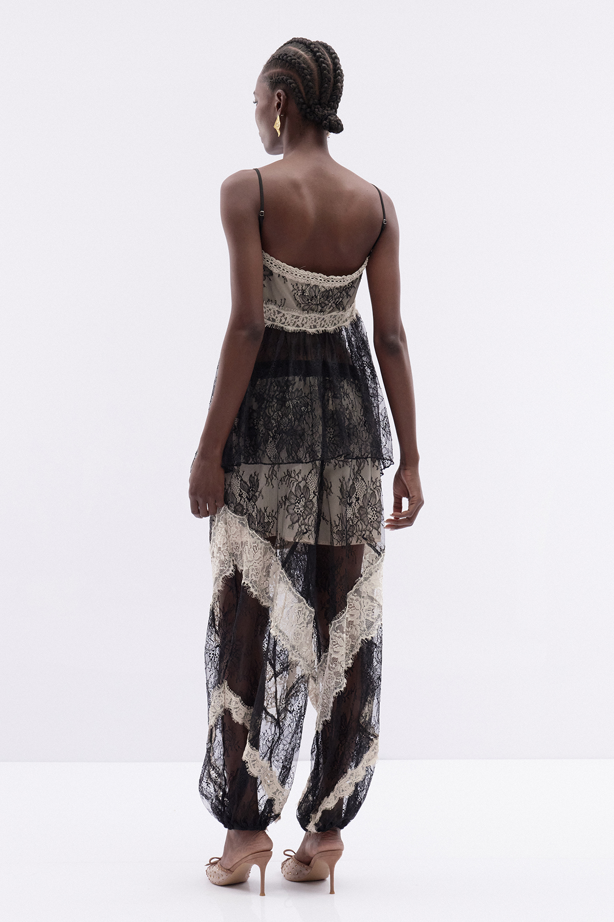 Jelka Spaghetti Lace Pants Set