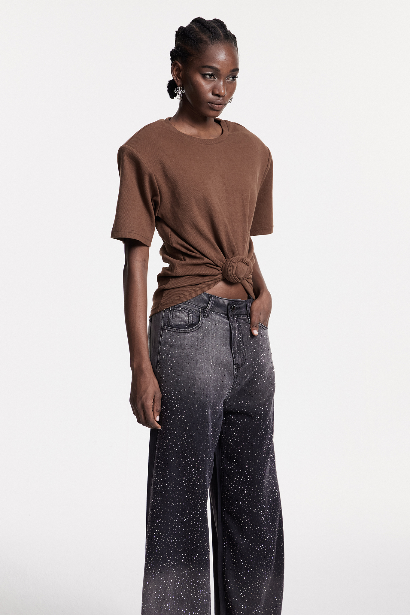 Jemma Ruch Twist T Shirt In Brown