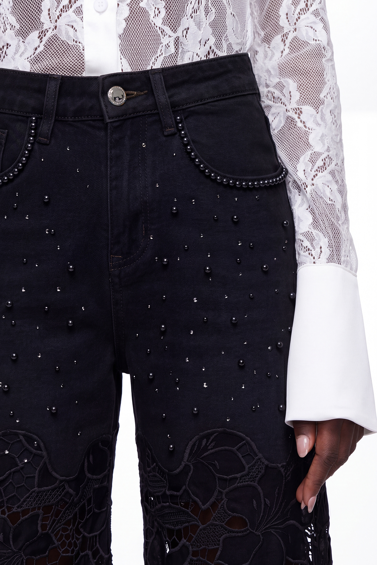 Judith Pearl Floral Cutout Jeans In Black