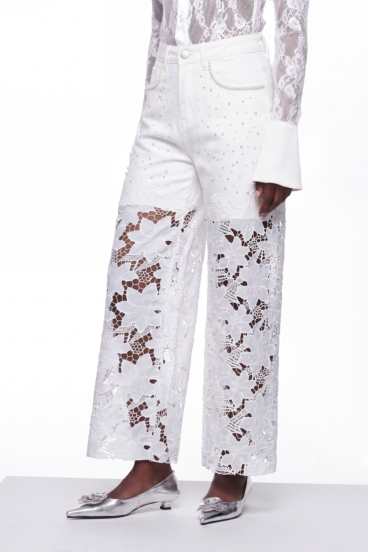 Judith Pearl Floral Cutout Jeans In White