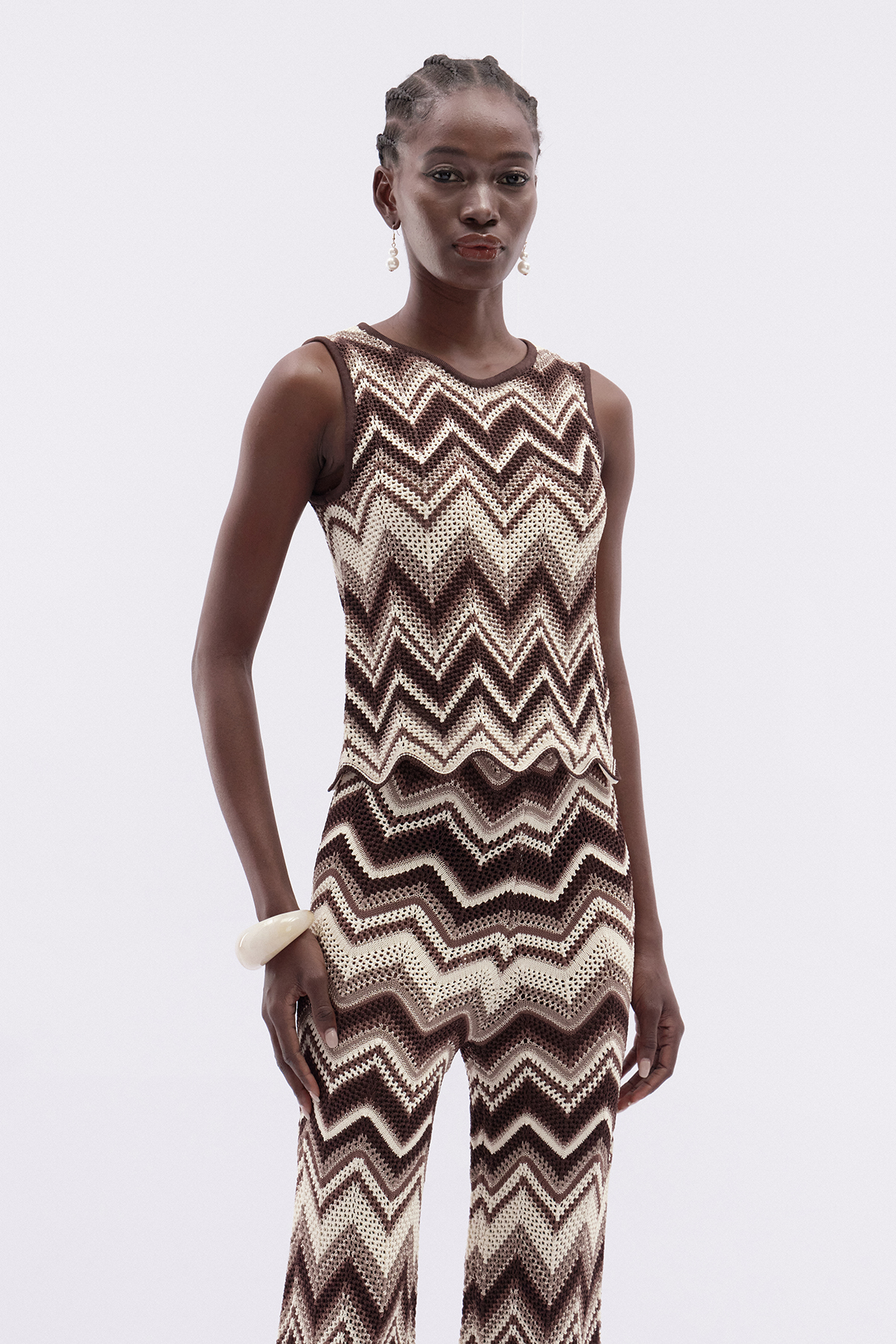 Kanak Sleeveless Stripe Knit Top 