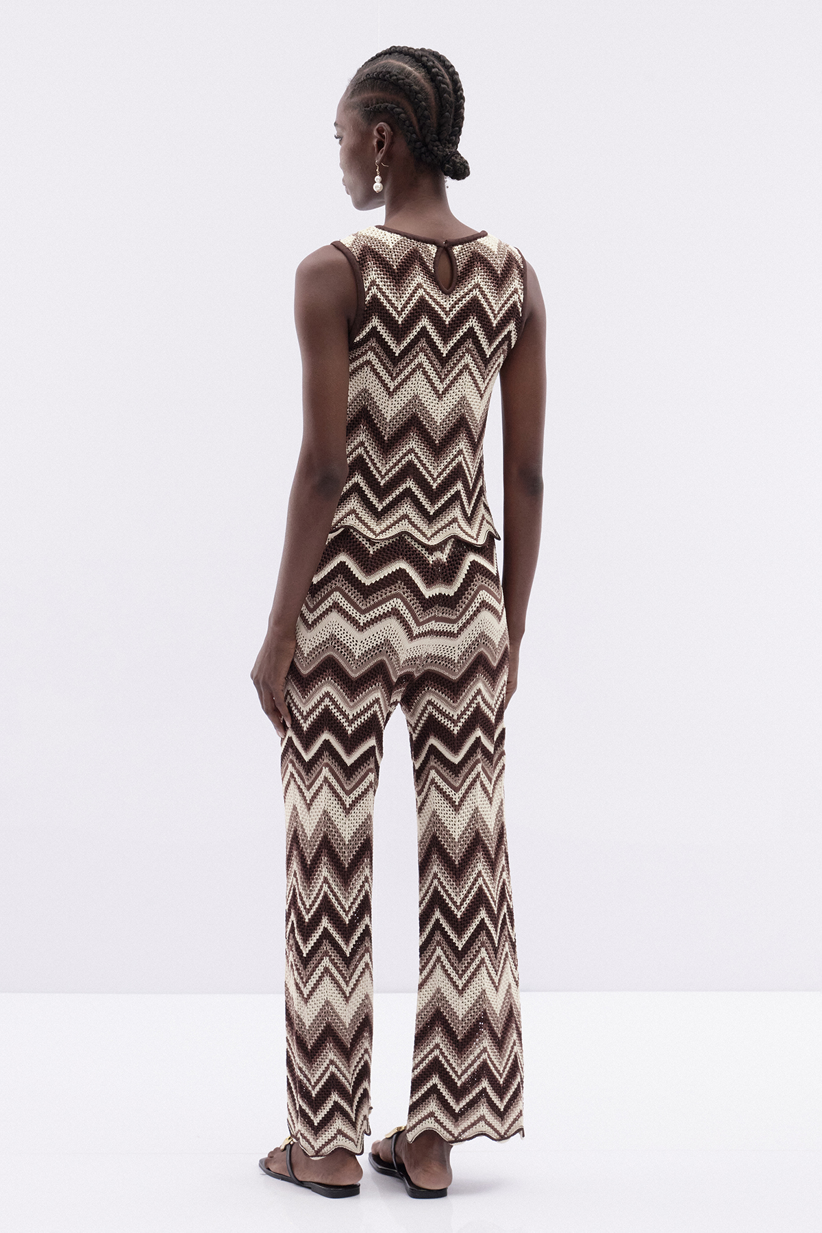 Kanak Sleeveless Stripe Knit Top 