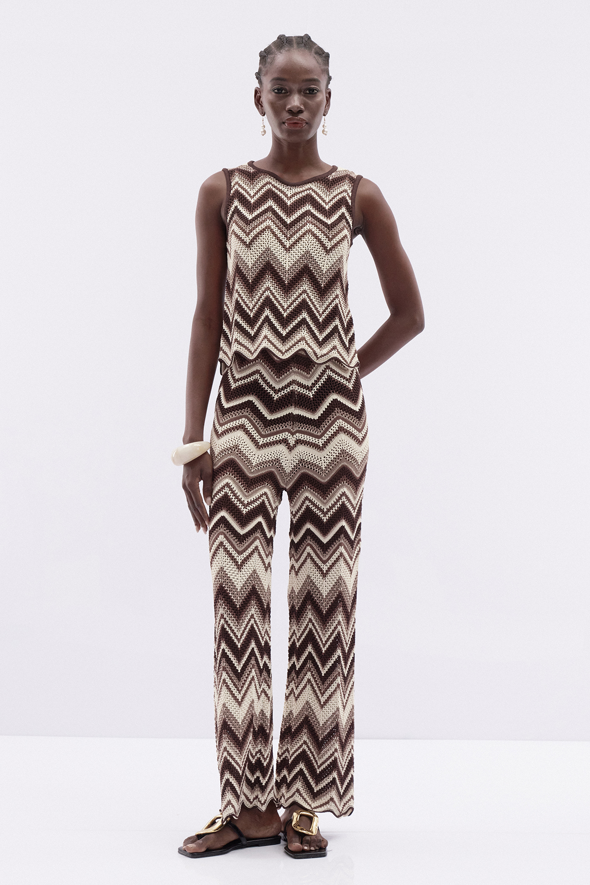 Kanak Sleeveless Stripe Knit Top 