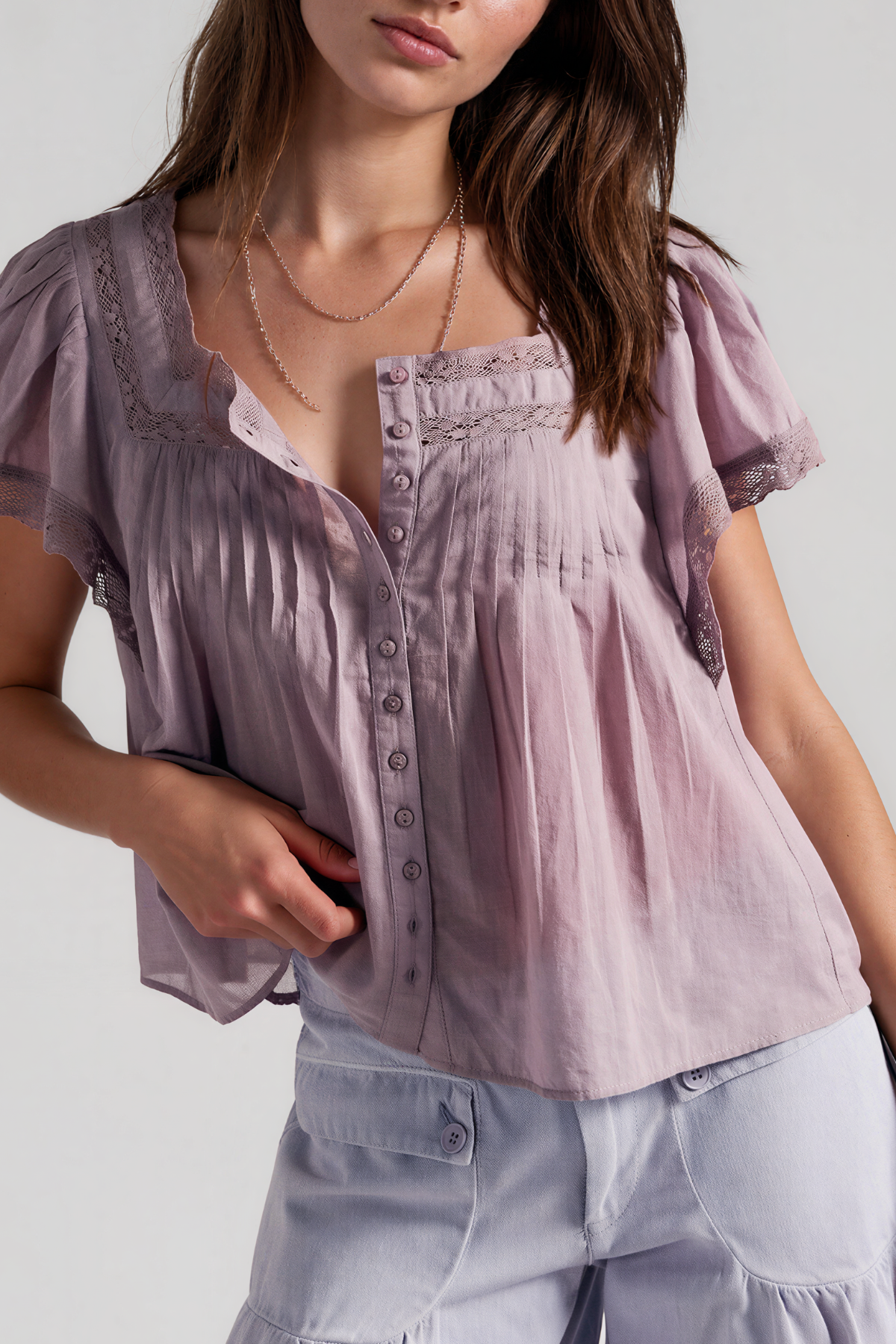 Kanelo Button Lace Top