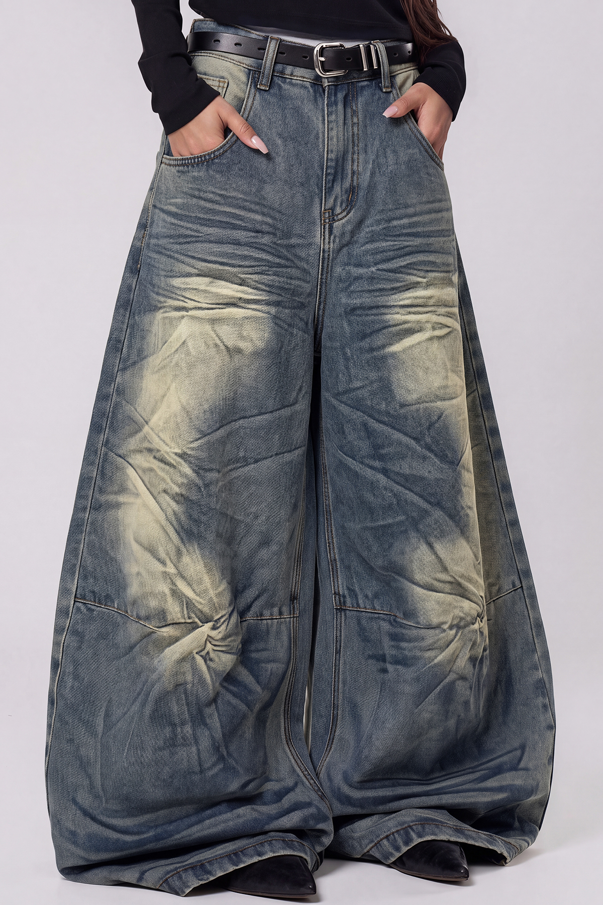 Karla Blenched Baggy Jeans