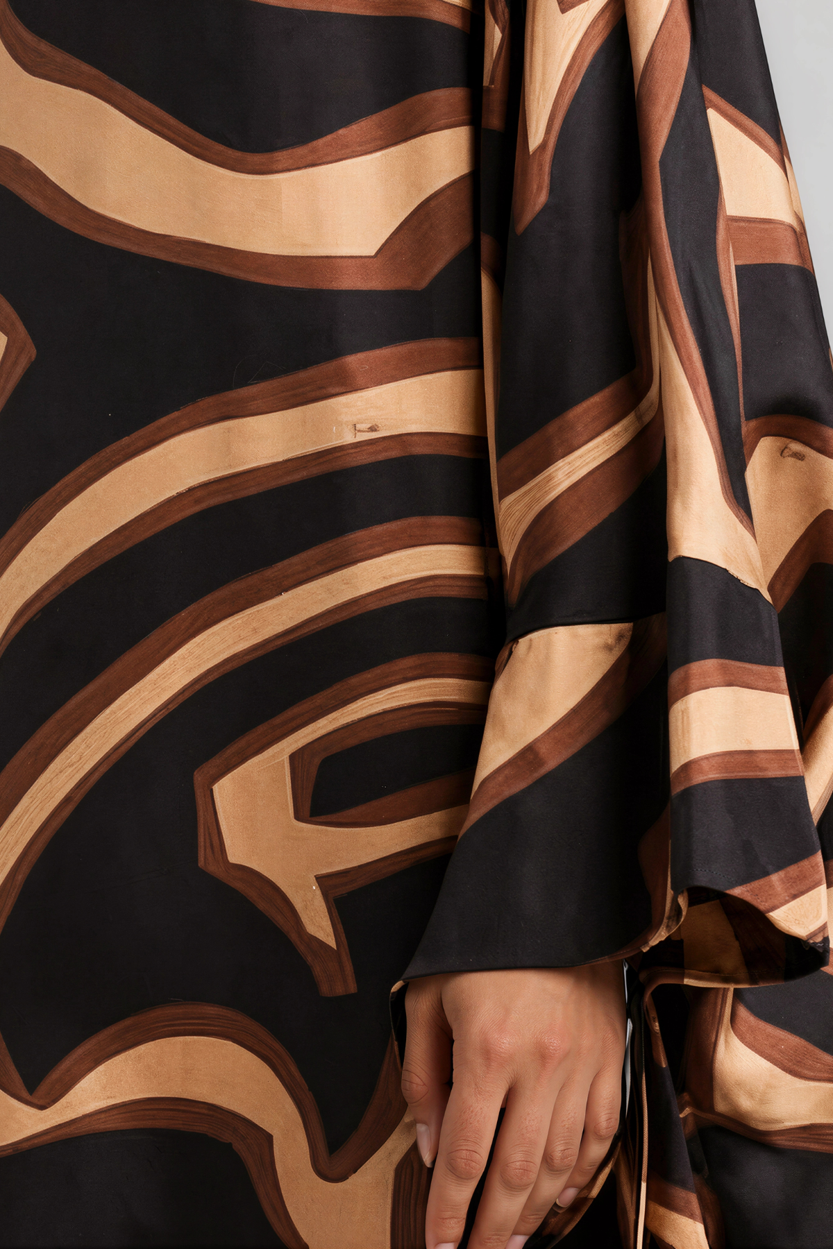 Katelin Long Sleeve Print Maxi Dress
