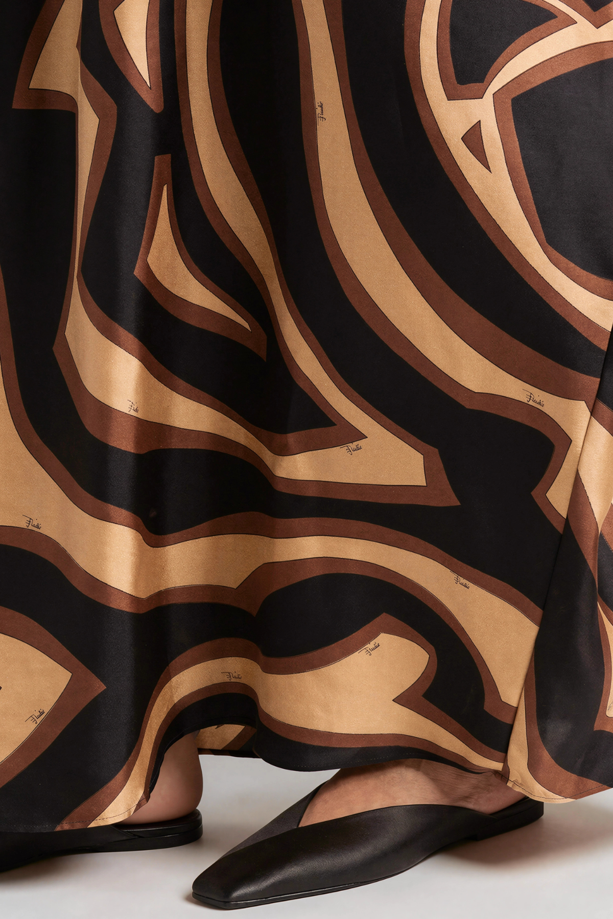Katelin Long Sleeve Print Maxi Dress