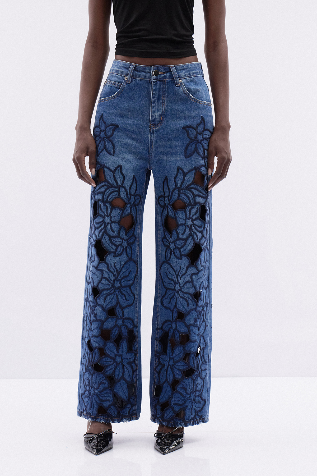Kathiucia Floral Cutout Jeans