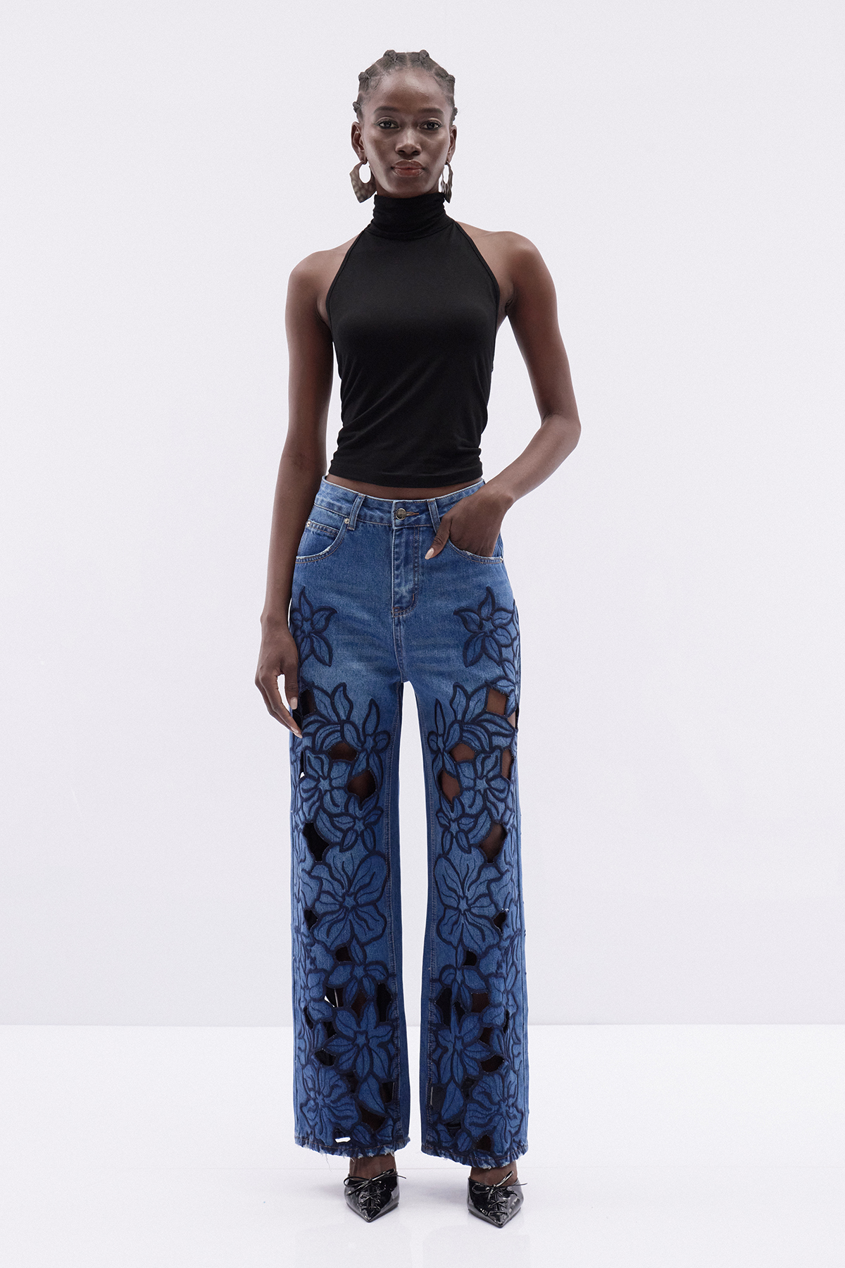 Kathiucia Floral Cutout Jeans
