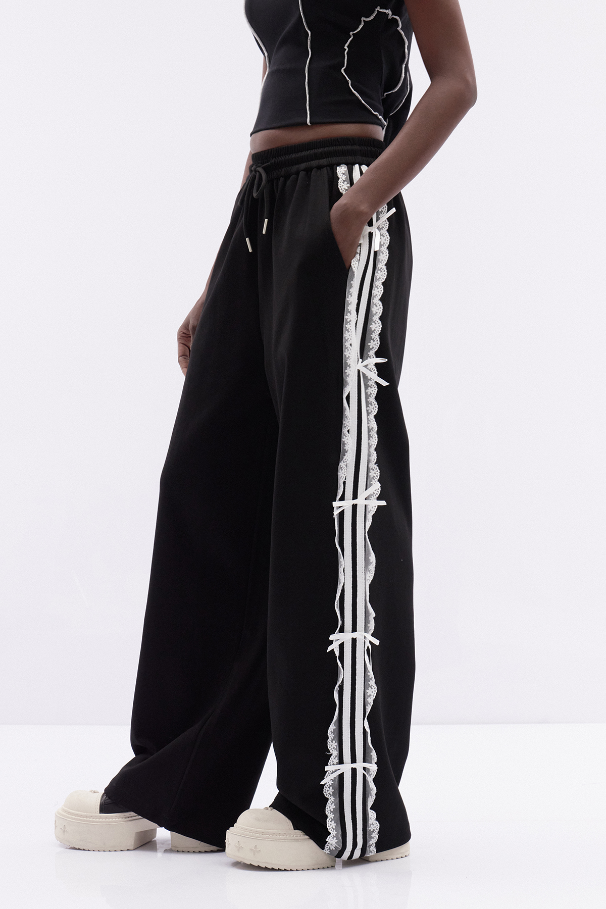 Katoka Stripe Bow Pants