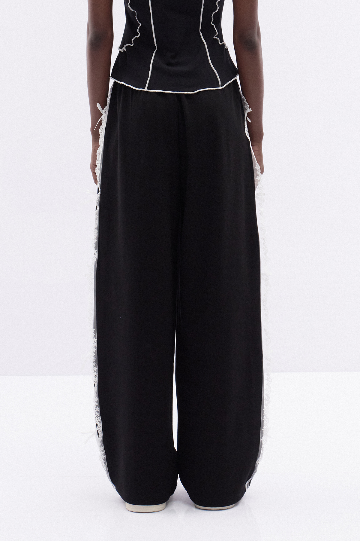 Katoka Stripe Bow Pants