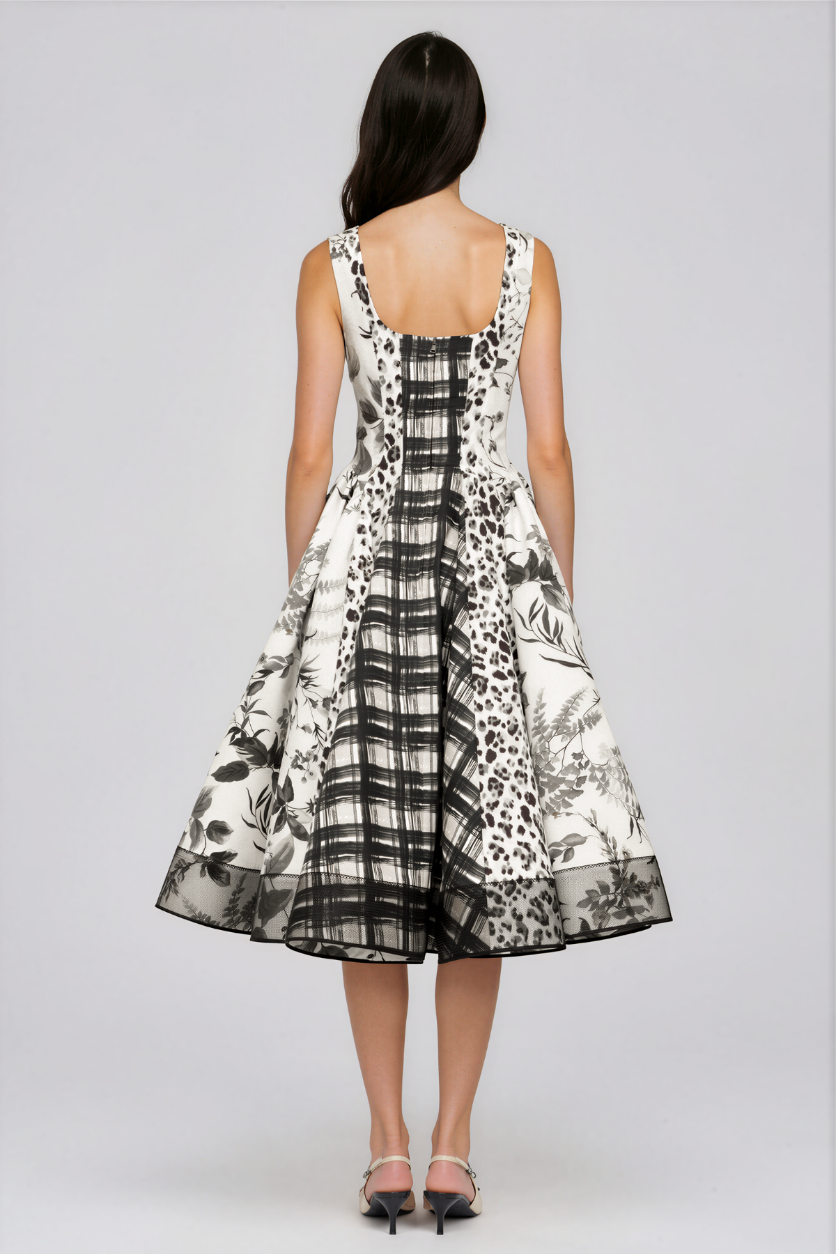 Kazuno Sleeveless Print Midi Dress
