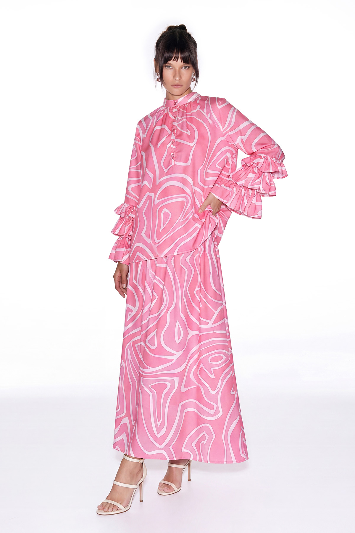 Keb Long Sleeve Ruffle Print Pants Set