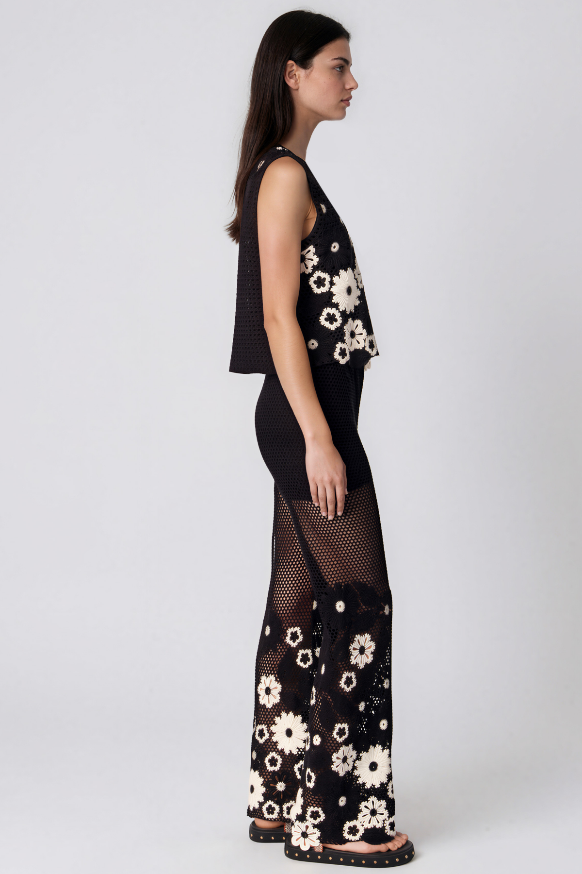 Kehlani Sleeveless Knit Cutout Flower Pants Set