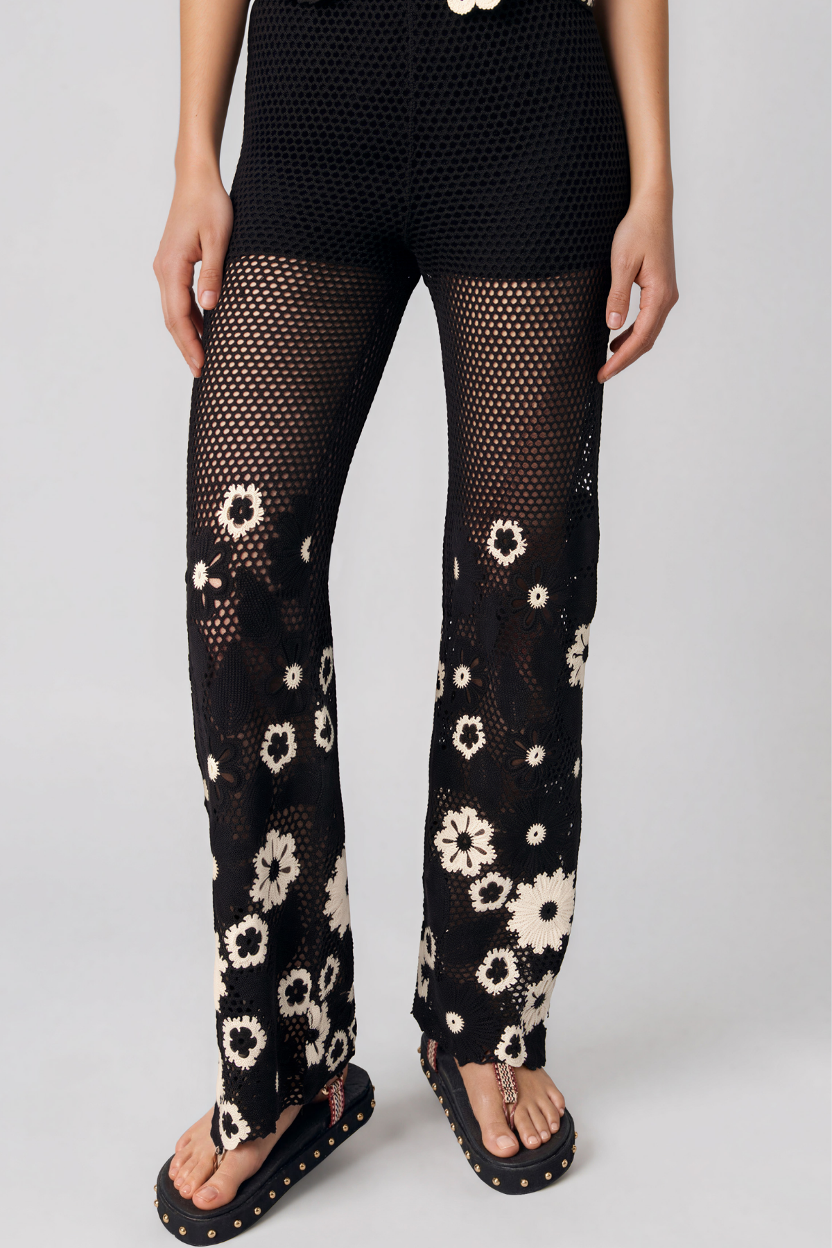 Kehlani Sleeveless Knit Cutout Flower Pants Set