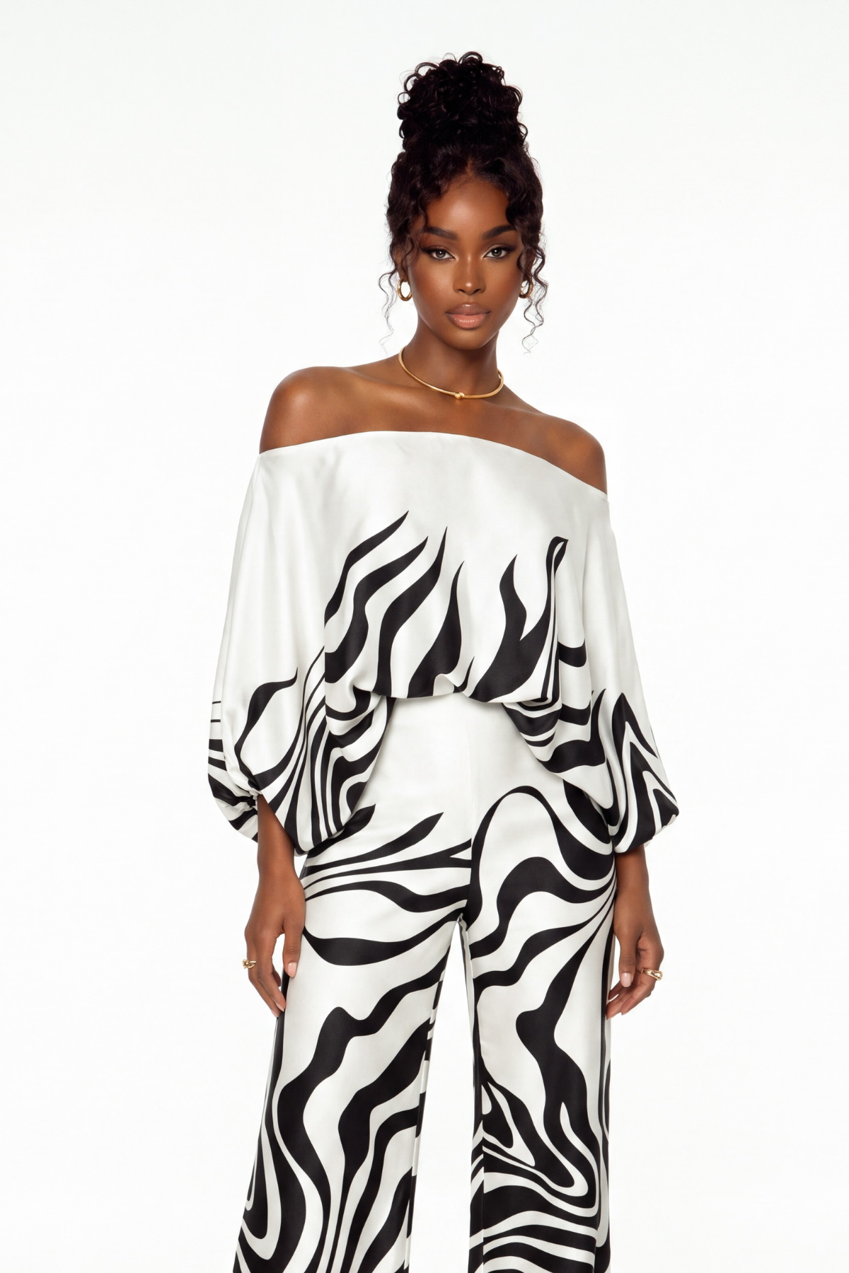 Kelvin Batwing Sleeve Print Pants Set