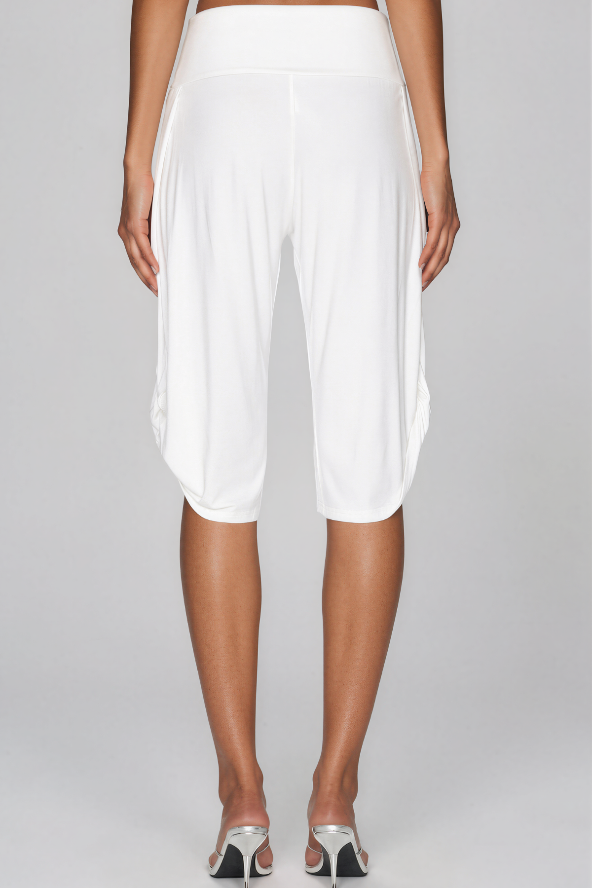 Kenisha Plunge Cutout Twist Capri Pants Set