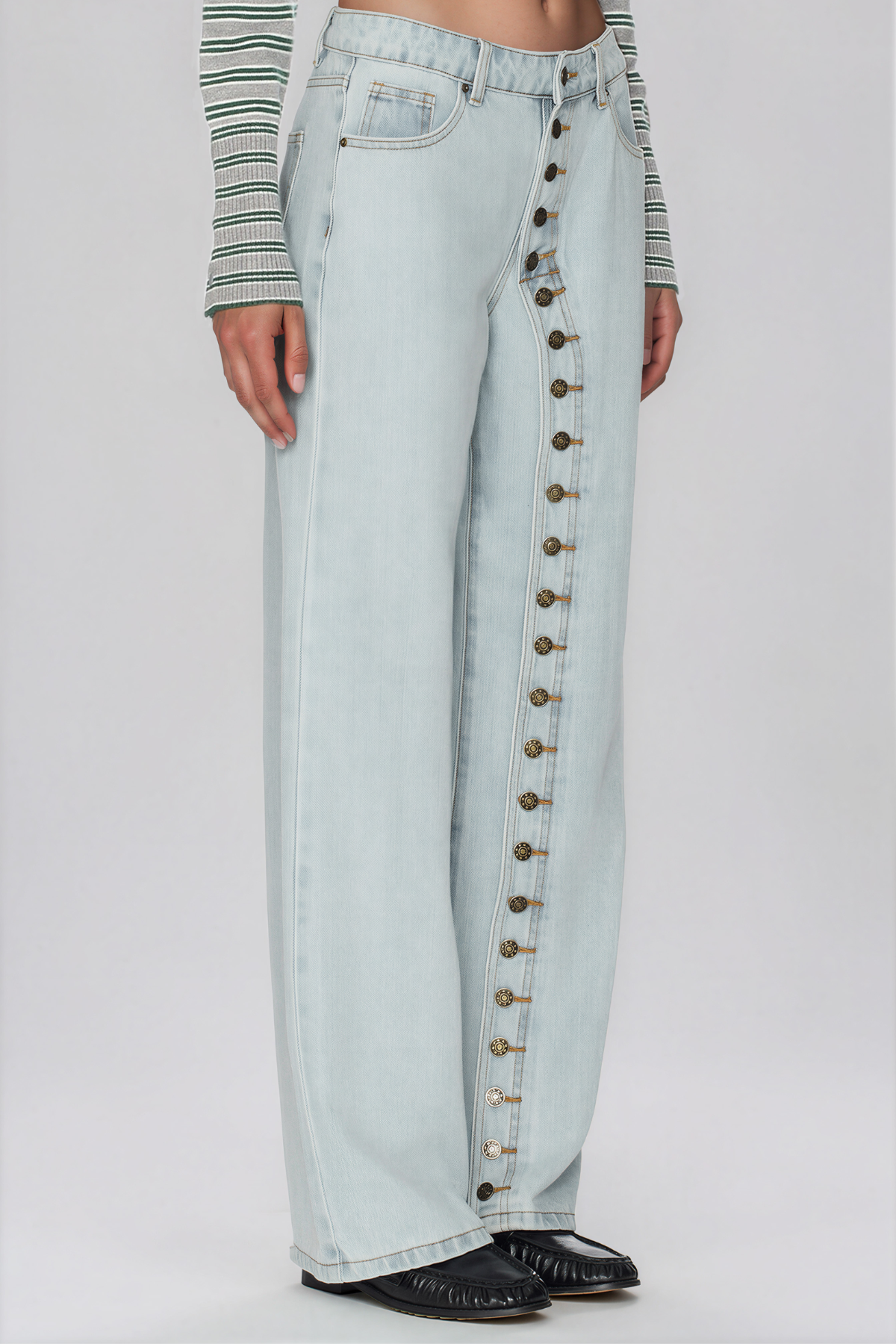 Khaleesi Button Jeans 