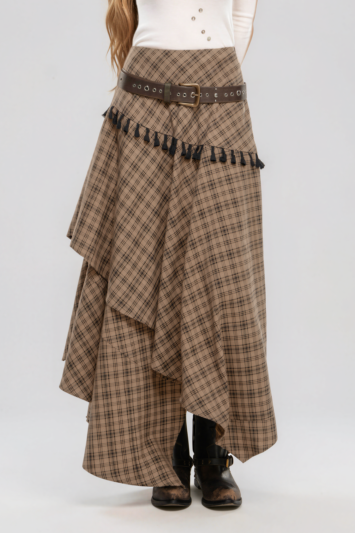 Kimamana Asymmetric Grid Belt Maxi Skirt