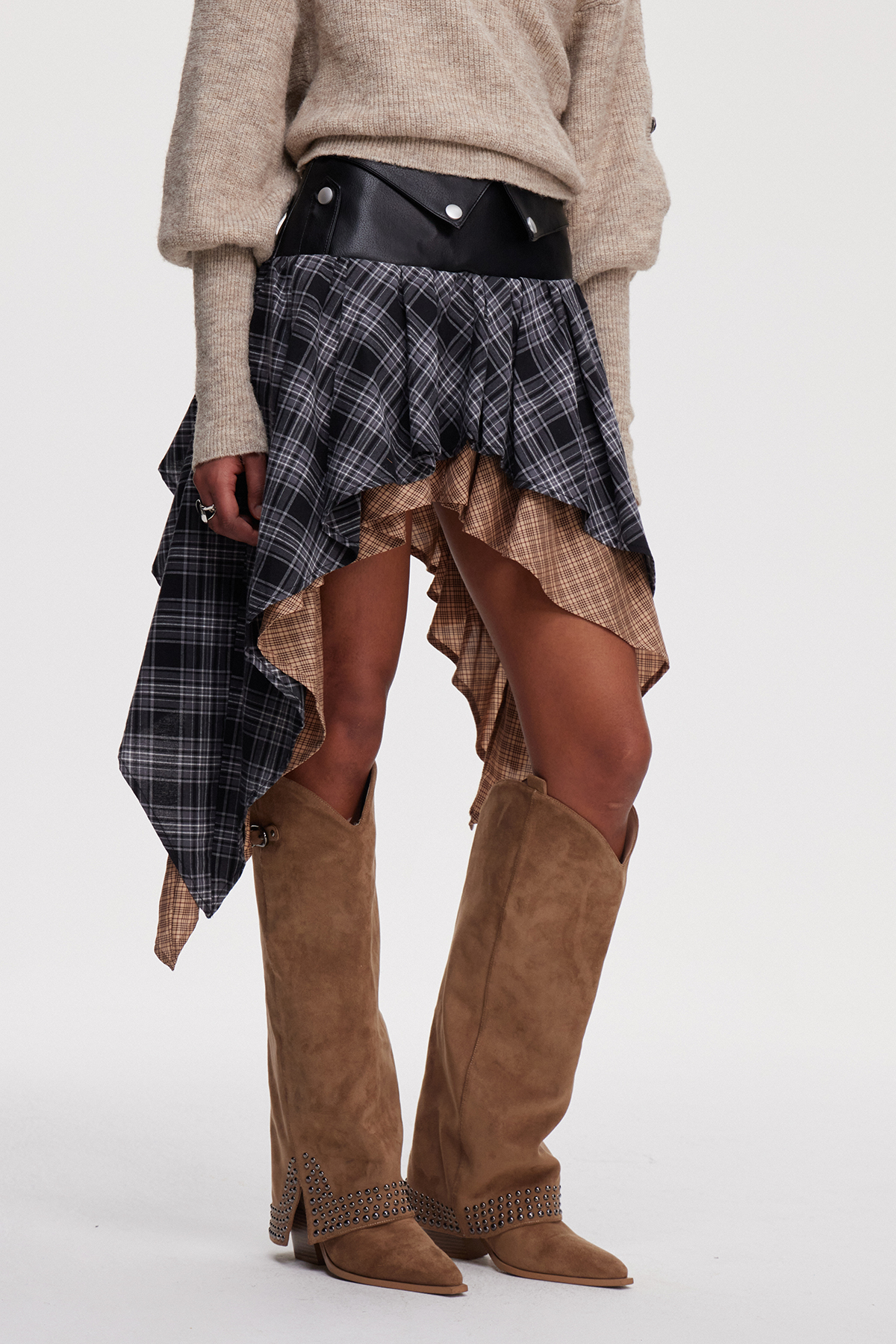 Kimamana Grid Mini Skirt