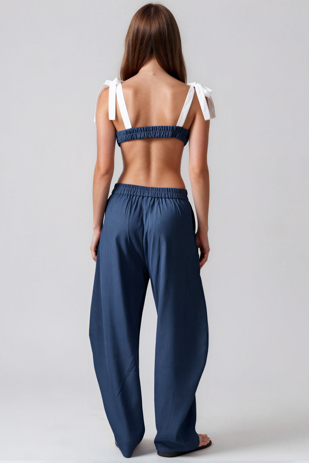 Kimiye Crop Tie Up Stripe Pants Set