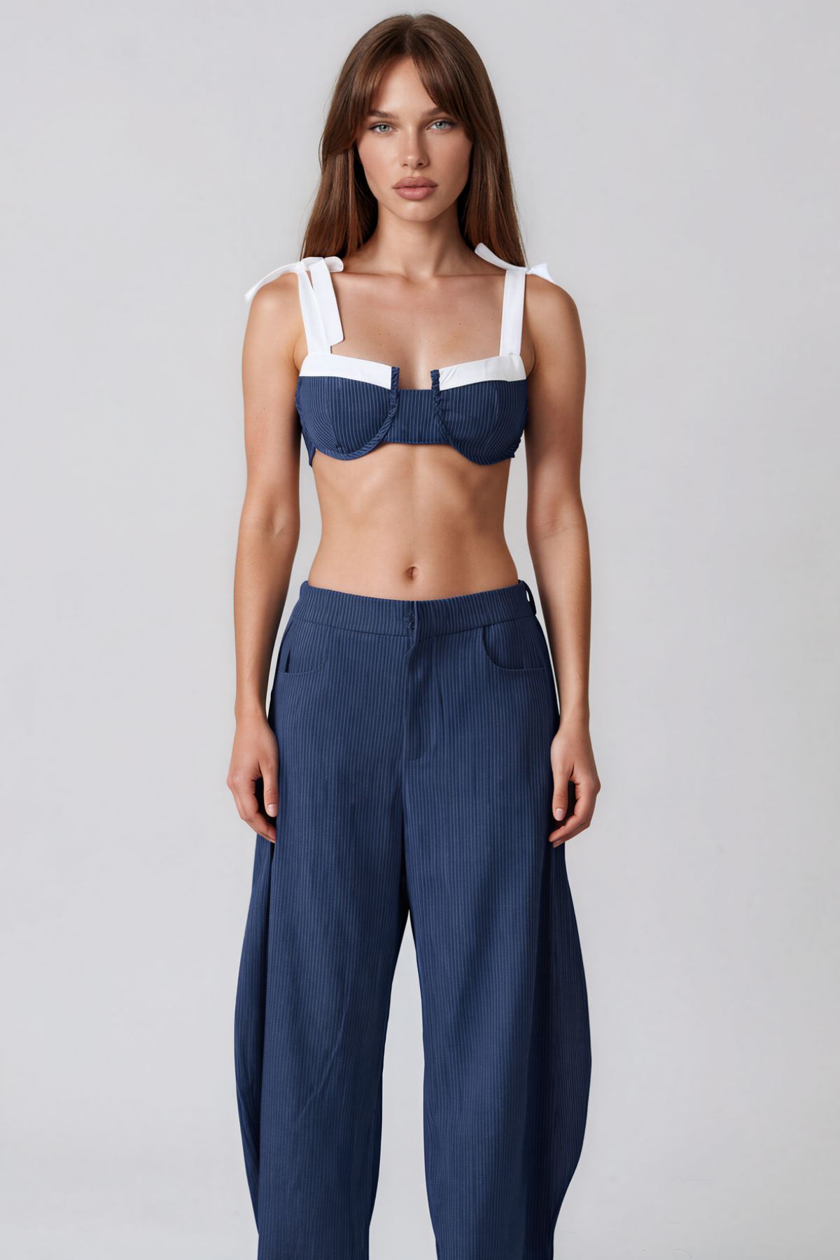 Kimiye Crop Tie Up Stripe Pants Set