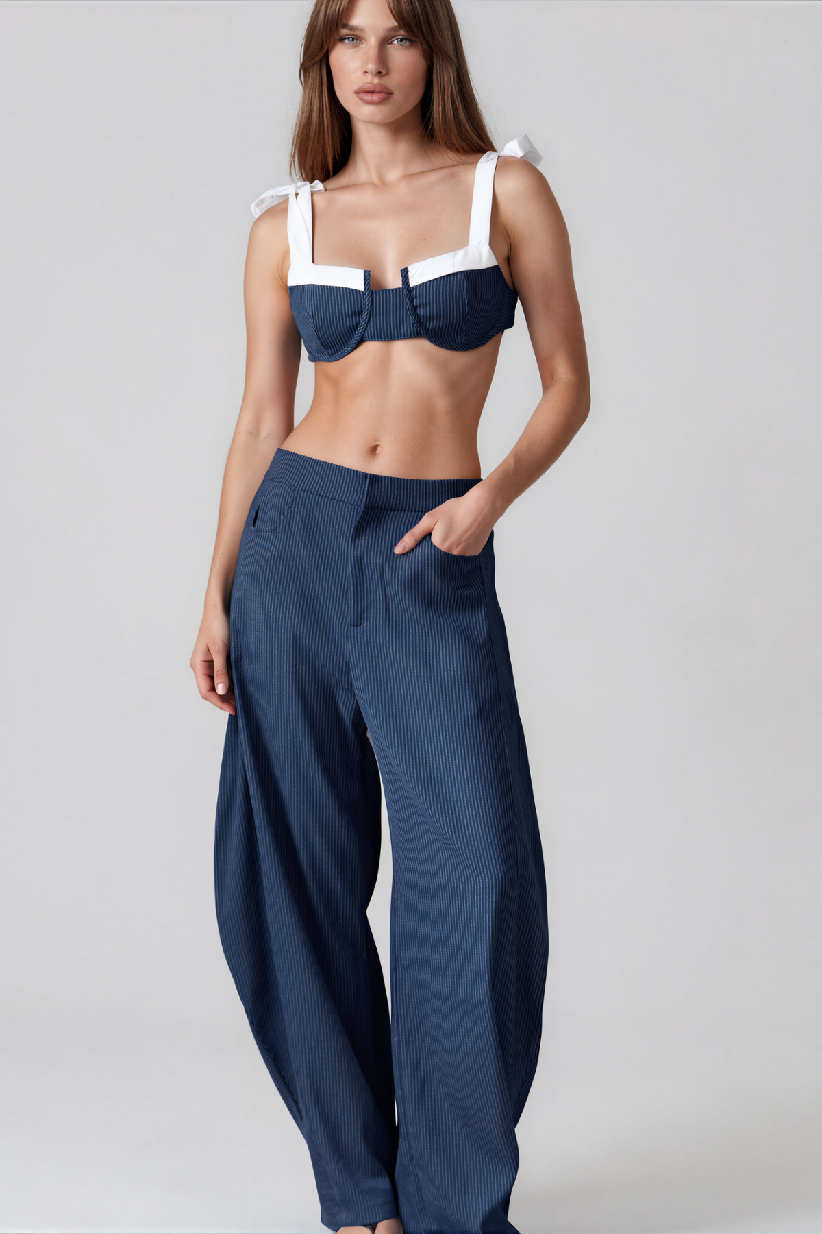 Kimiye Crop Tie Up Stripe Pants Set