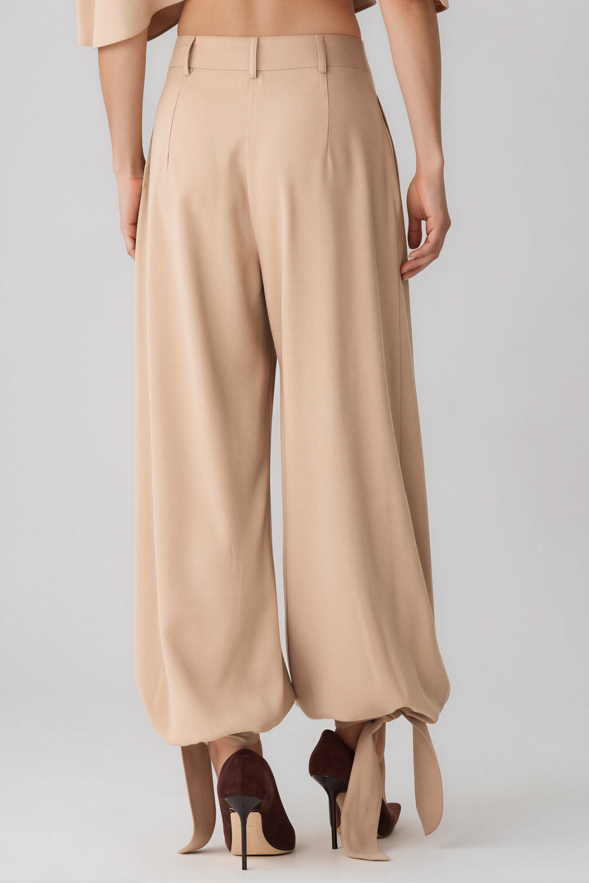 Kinuye Cape Sleeve Pants Set