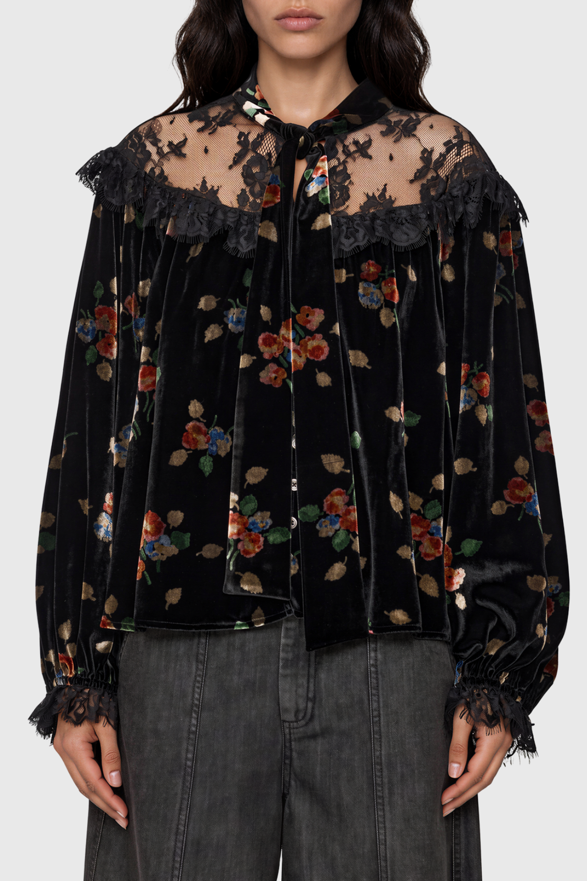 Kitkun Balloon Sleeve Floral Lace Top