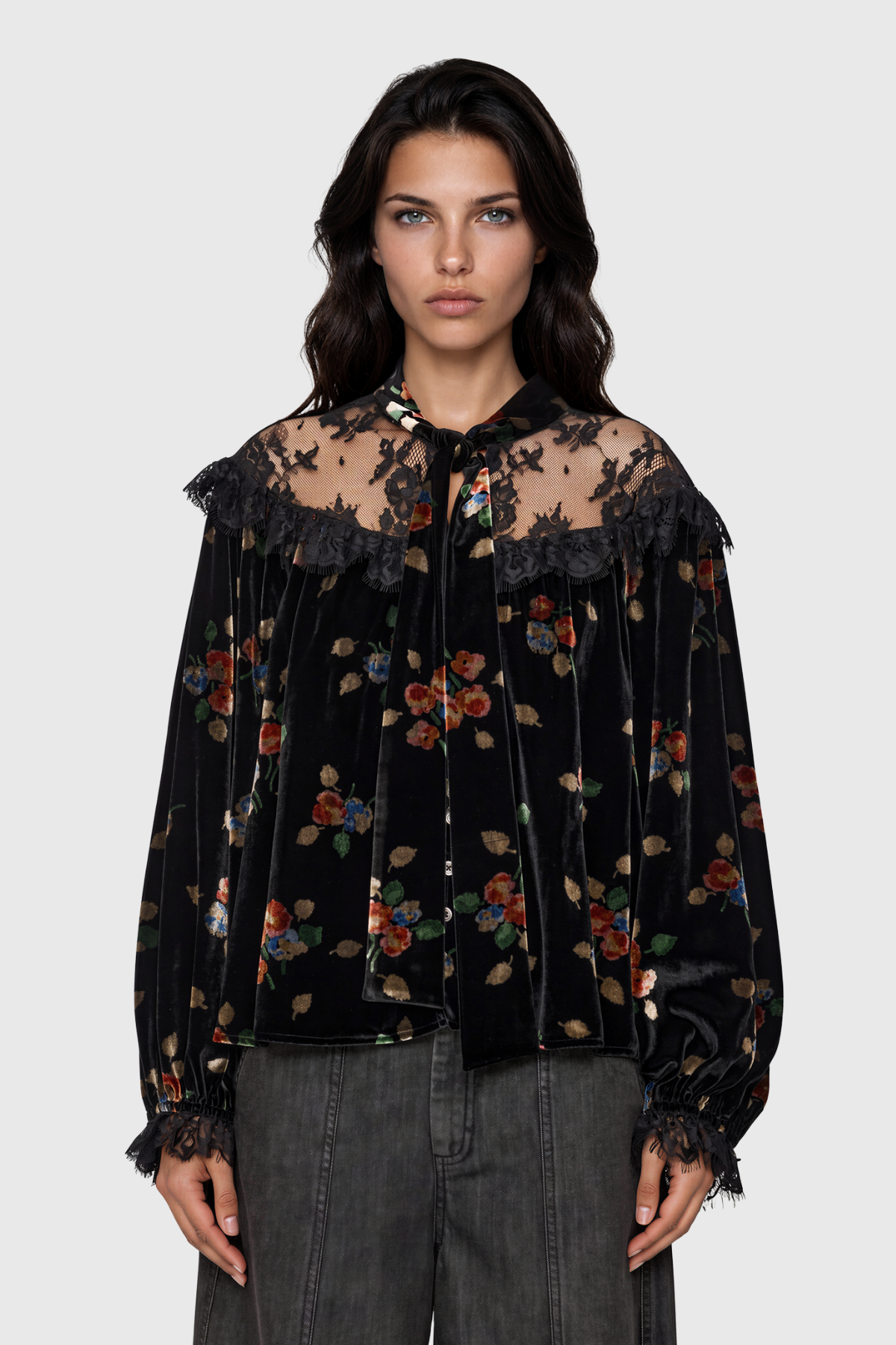 Kitkun Balloon Sleeve Floral Lace Top
