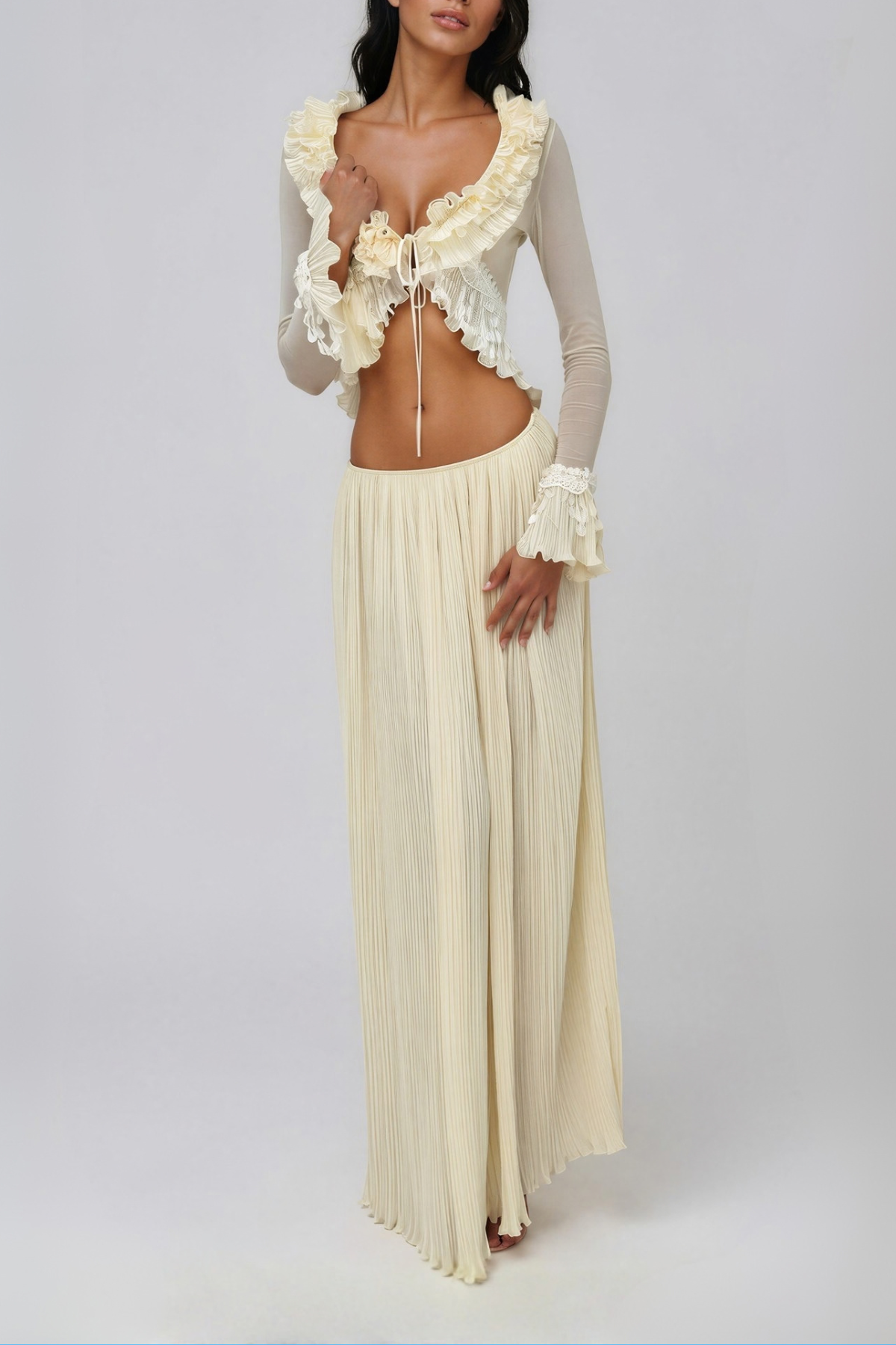 Kozuye Crop Ruffle Skirt Set