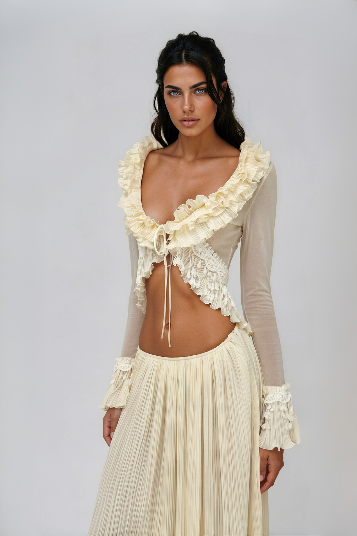 Kozuye Crop Ruffle Skirt Set