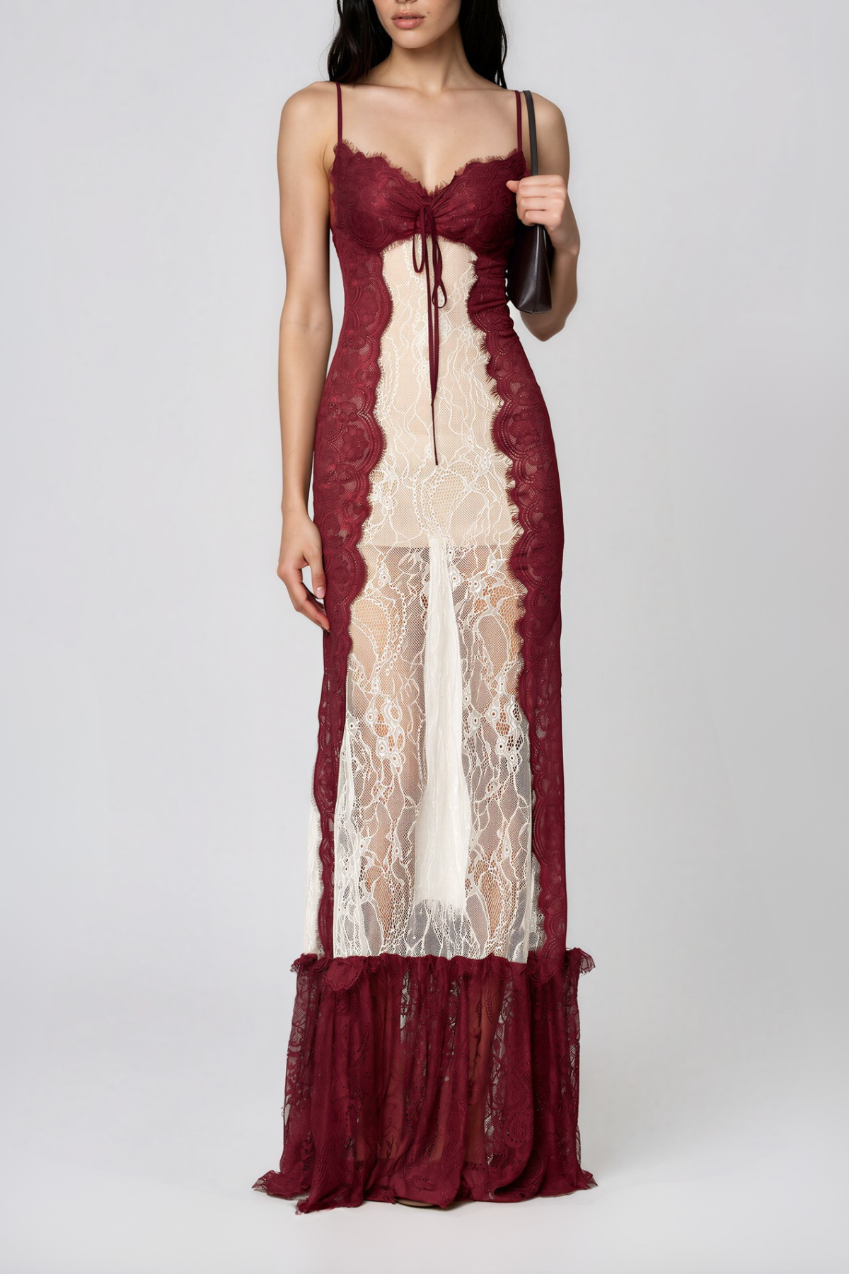 Kuval Spaghetti Lace Maxi Dress