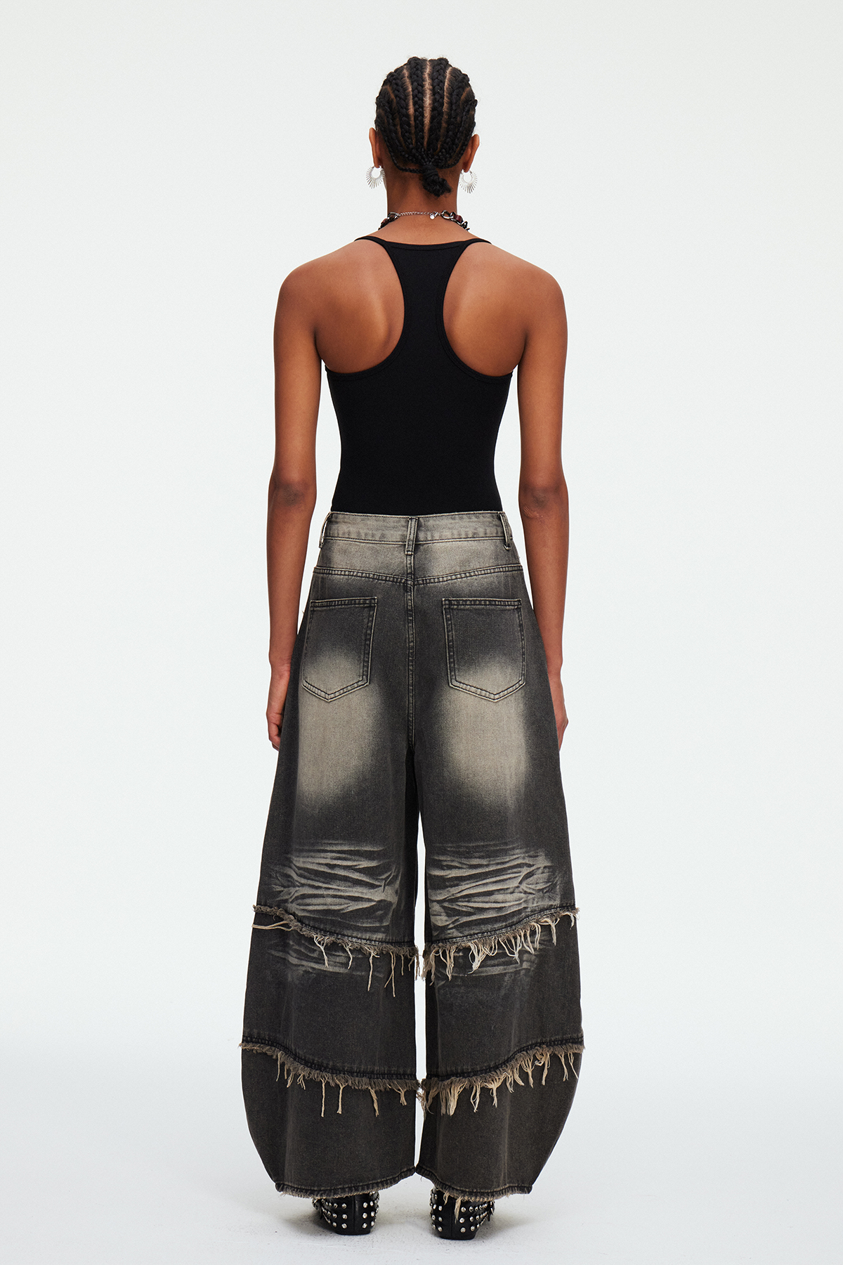 Madona Deconstruct Ripped Baggy Jeans