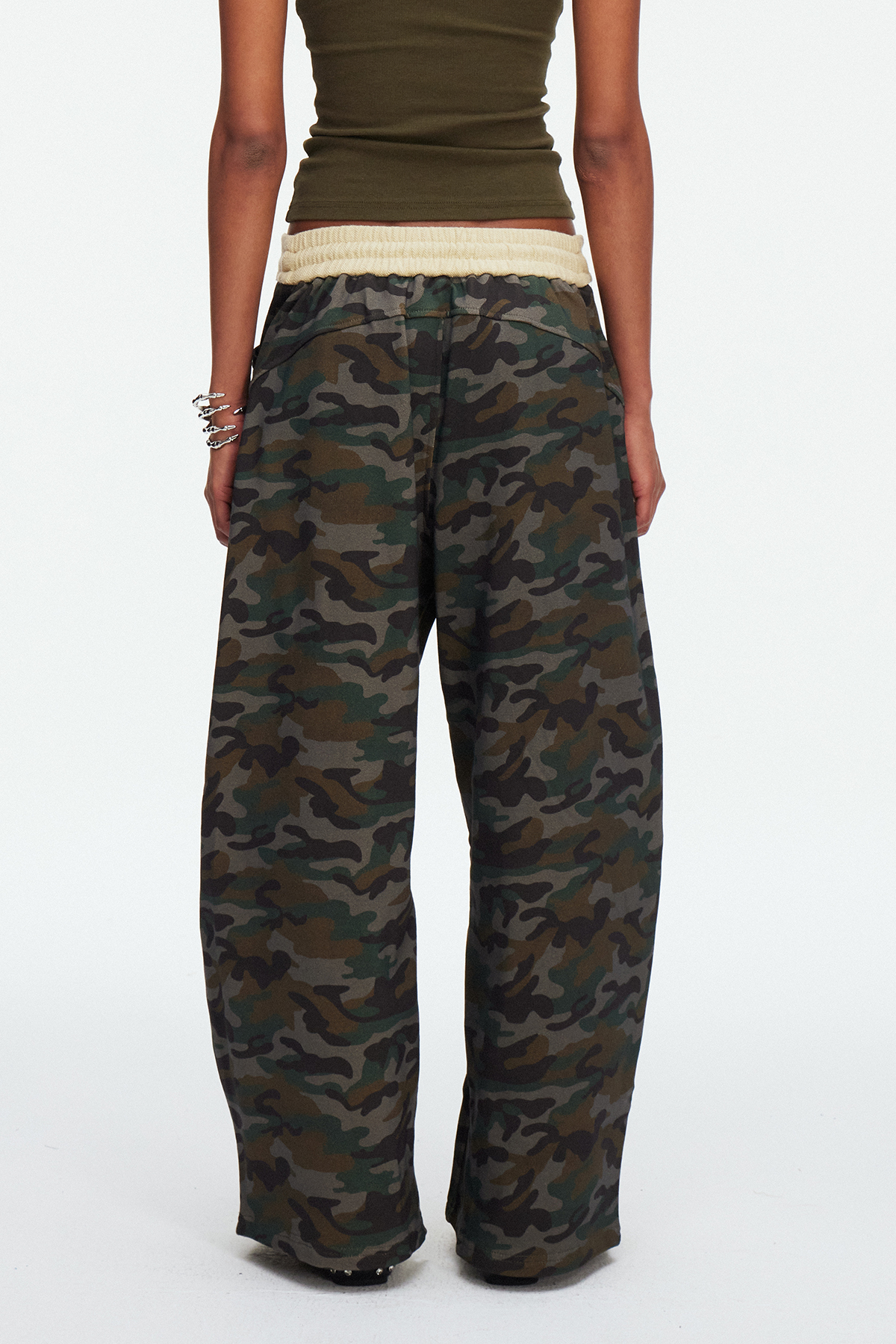 Maeghan Camouflage Jeans